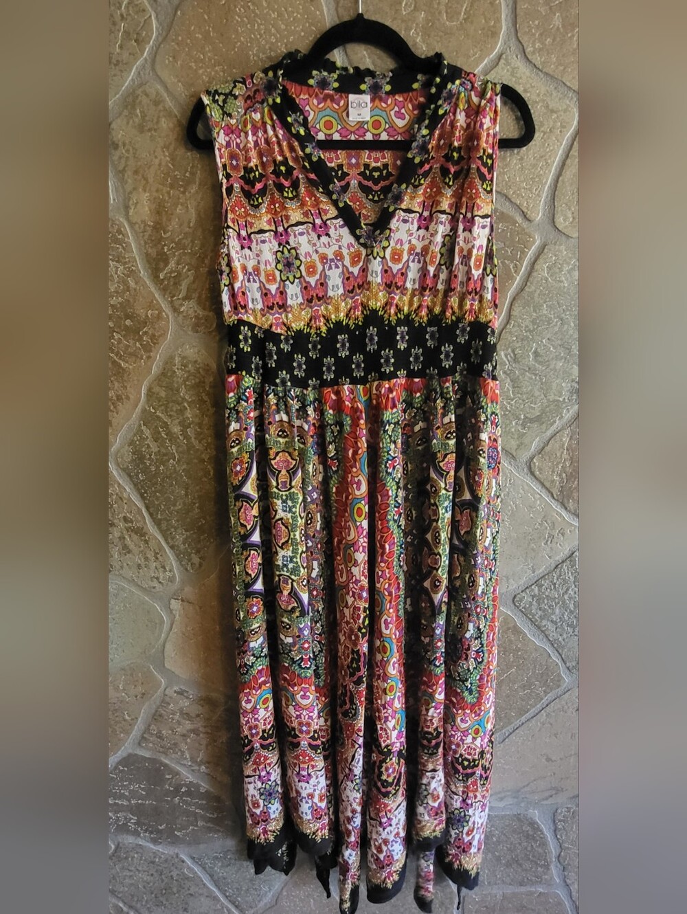 Bila Women's Floral Multicolor Sleeveless V-Neck Smocked Midi Dress Size Medium